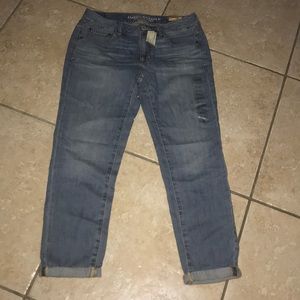 American Eagle Outfitters Jeans - American Eagle Boy Jean NWT Size 4 American Eagle Outfitters Jeans - American Eagle Boy Jean NWT Size 4